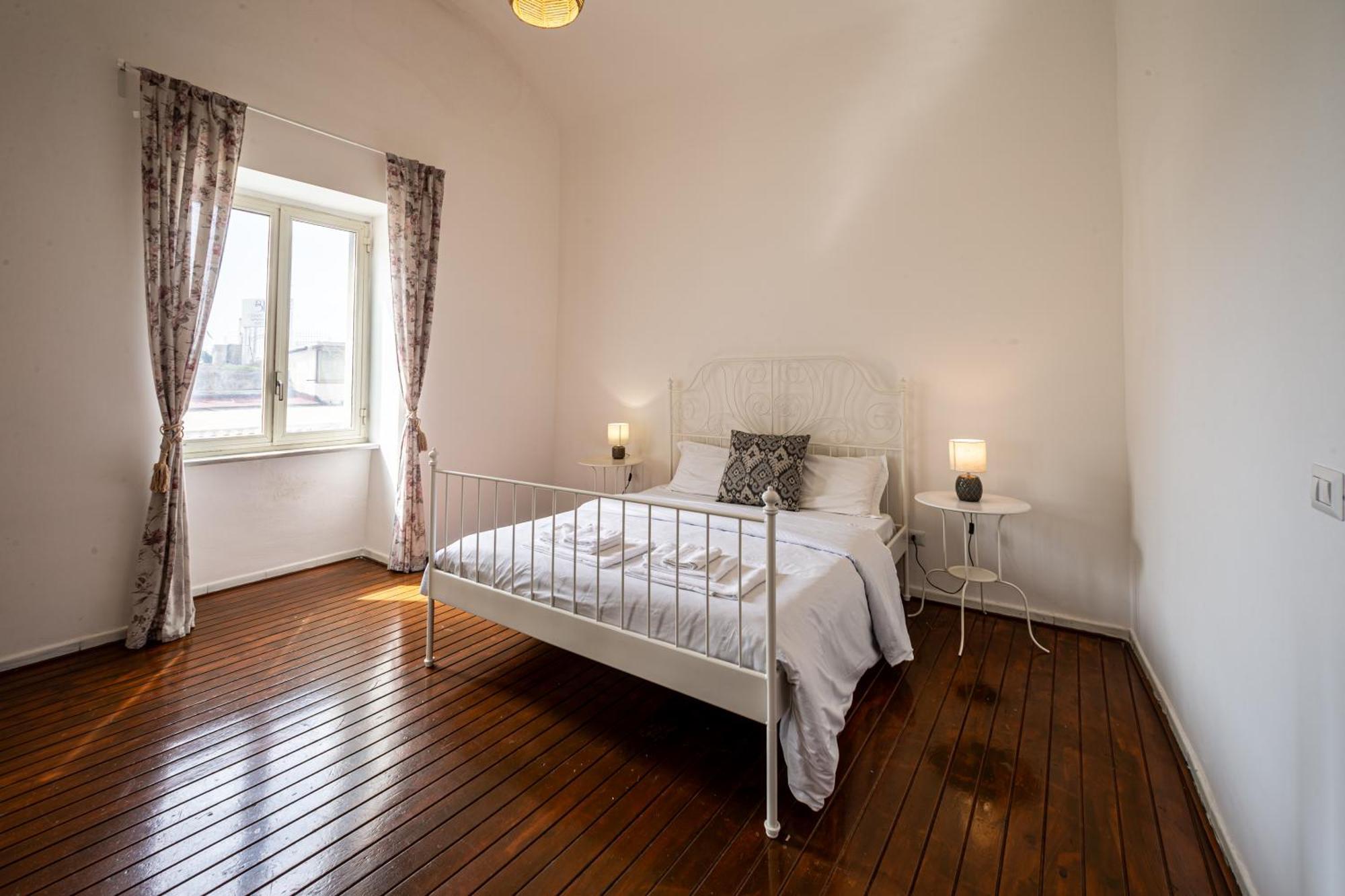 Mh Suites Rooms Apartments Bacoli Exterior foto