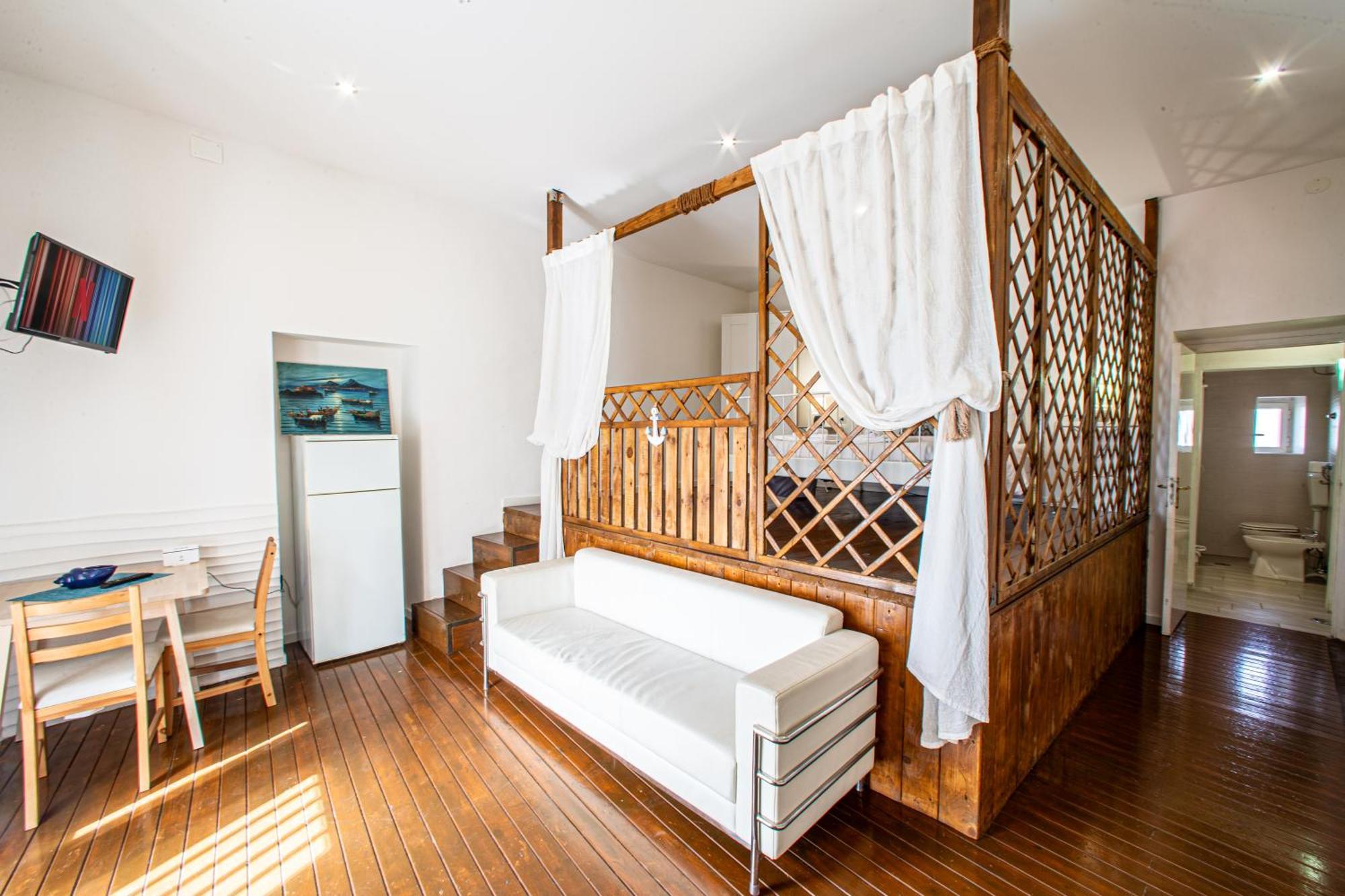 Mh Suites Rooms Apartments Bacoli Exterior foto